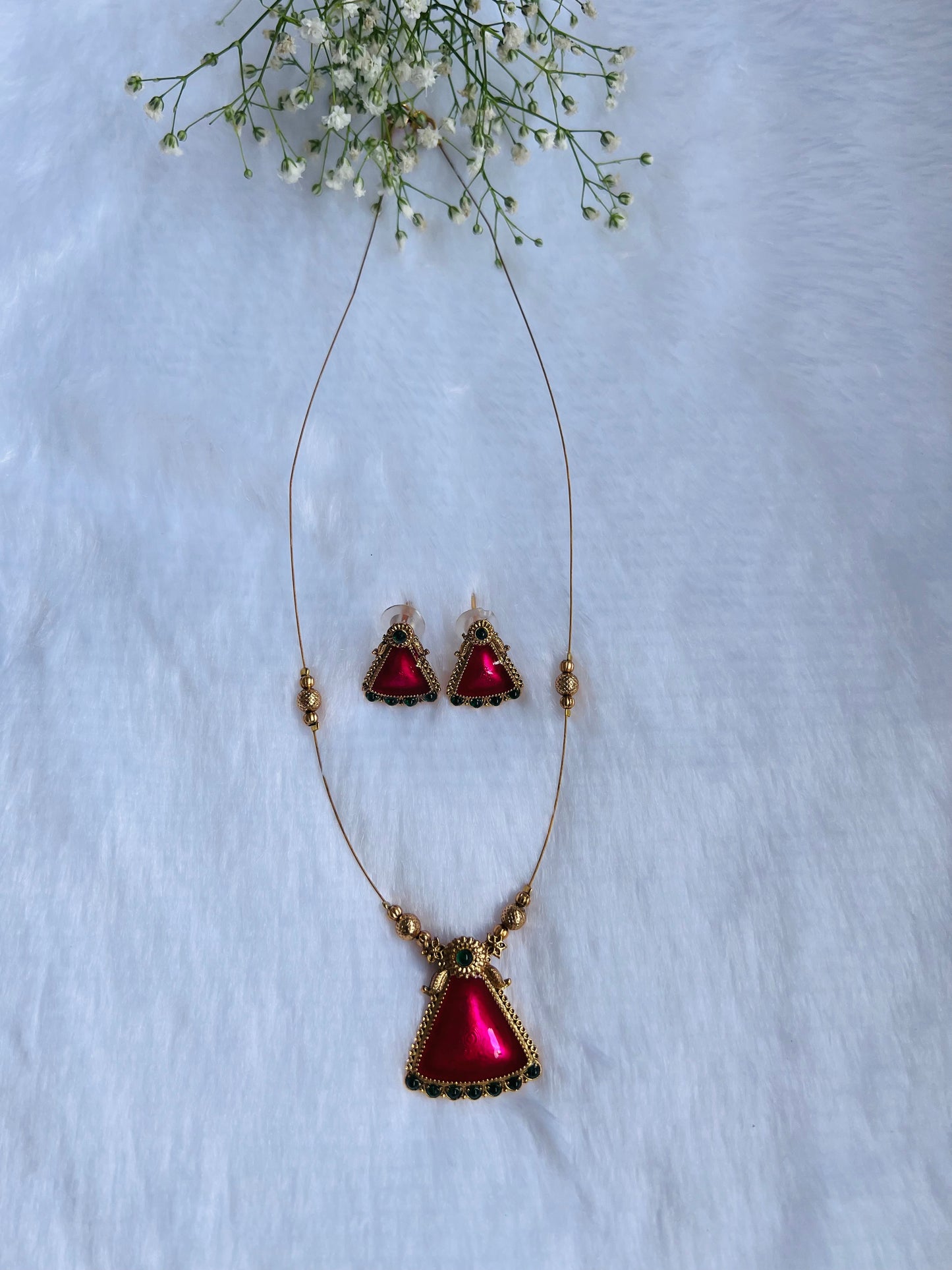 Enamel Pendant Invisible Chain