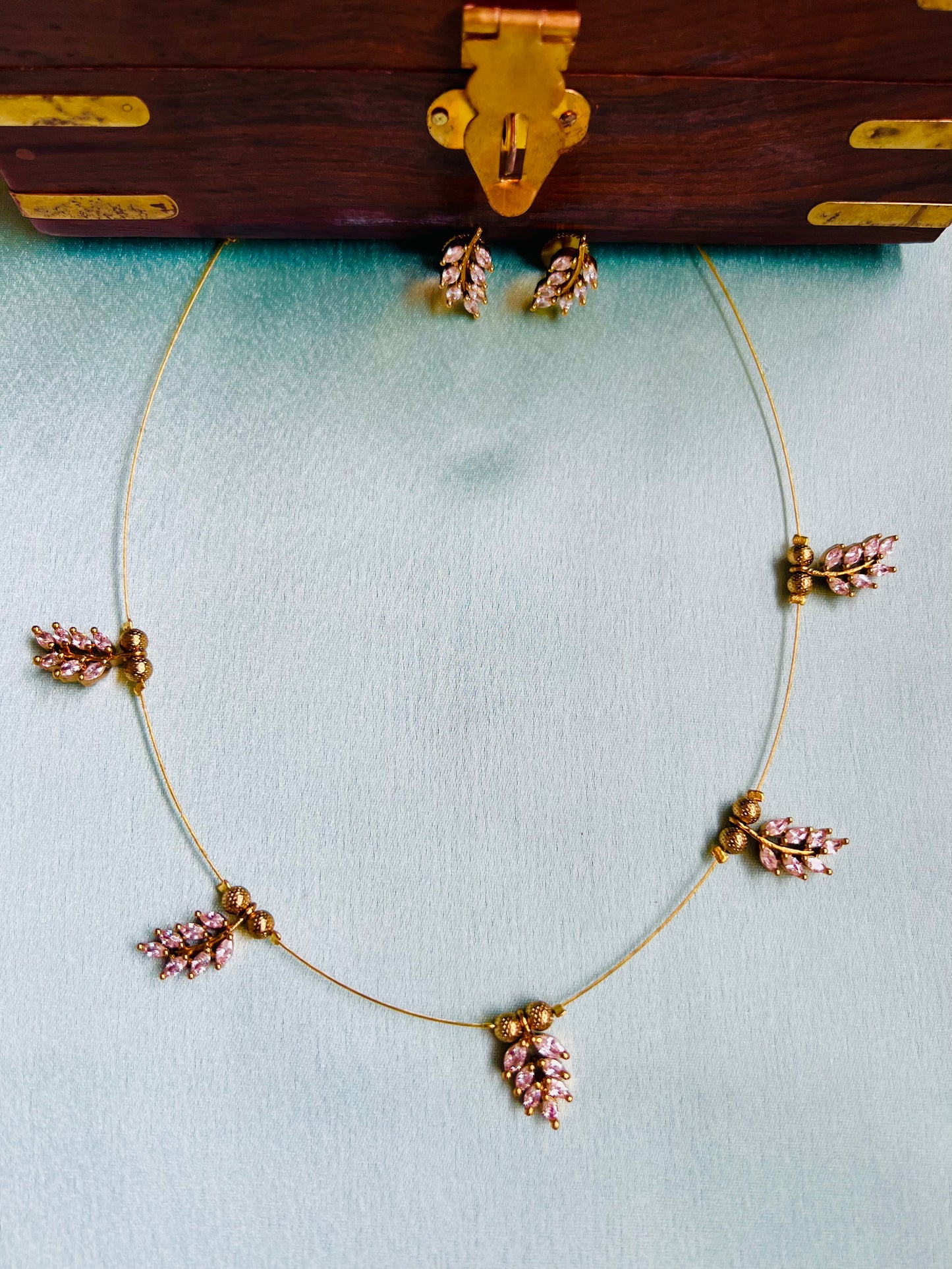 AD Invisible Chain Set