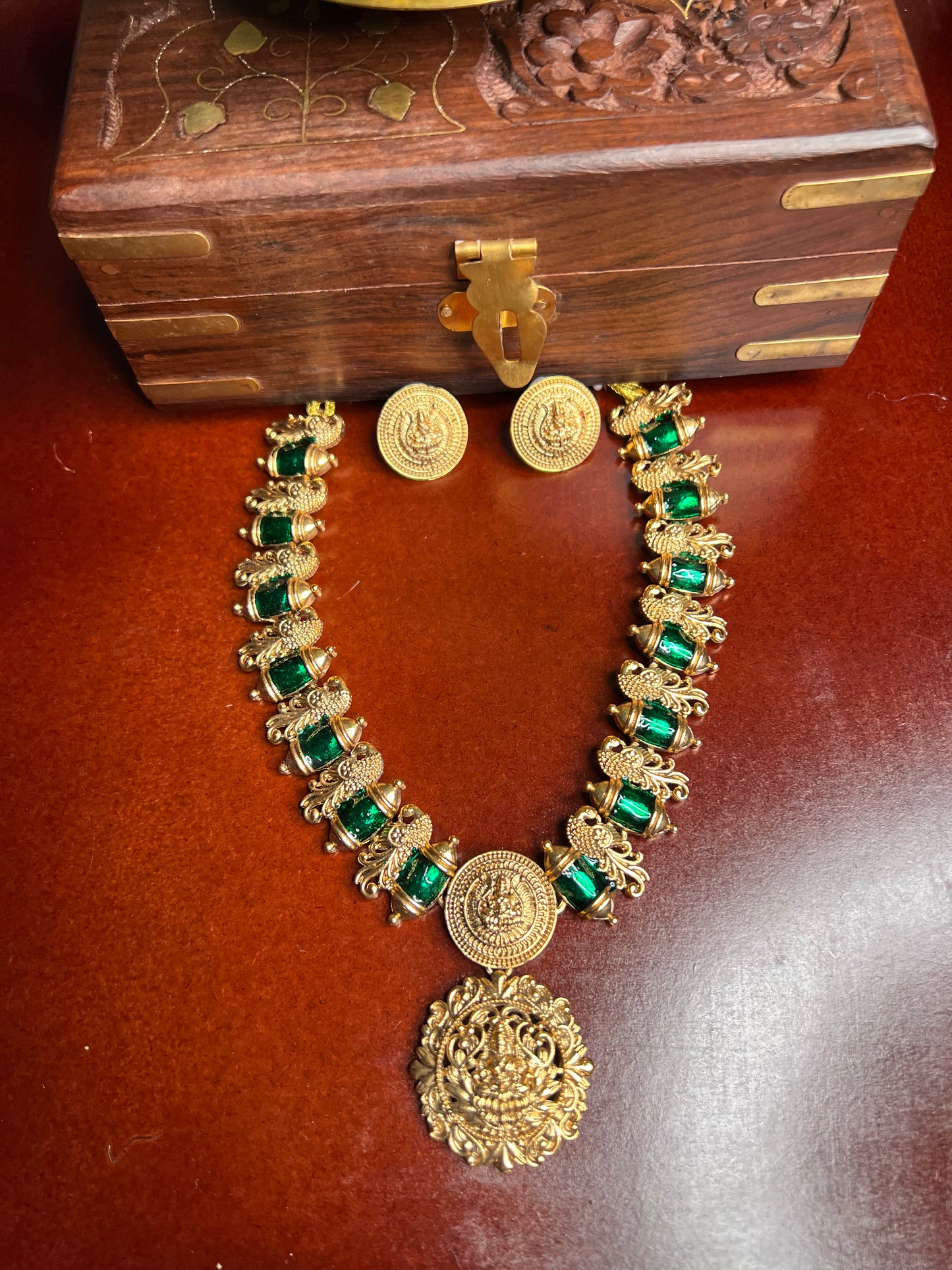 Enamel Mayuri Necklace Set